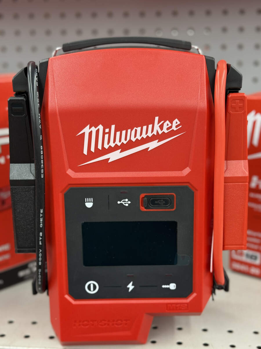 milwaukee hot shot m18 jump start